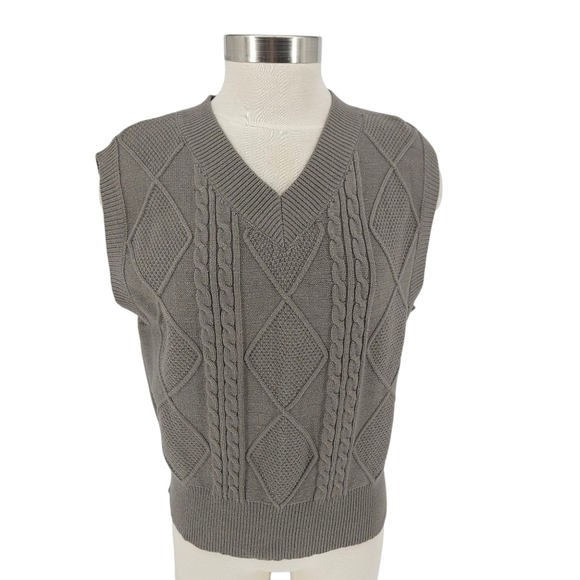 Le Lis Sweaters - LE LIS Sweater Vest Olive Gray Sleeveless Cable Knit V Neck Pullover Small